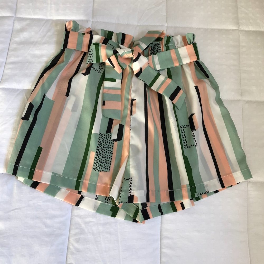 S Striped Paperbag Shorts